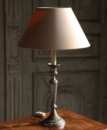 Antyczna francuska lampka nocna w stylu shabby chic vintage styl Empire Antyki sklep internetowy