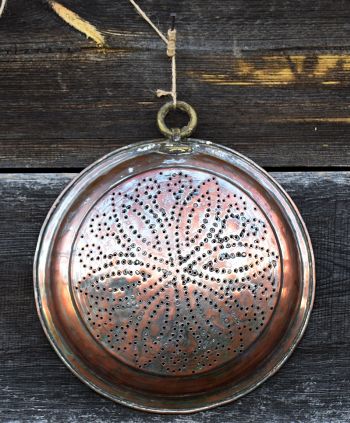 Stare naczynie miedziane element dekoracji wnętrz sklep online z antykami #antyki #antiques